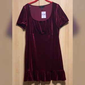 *NEW* Burgundy Velvet Peasant Dress w/Ruffled Hem